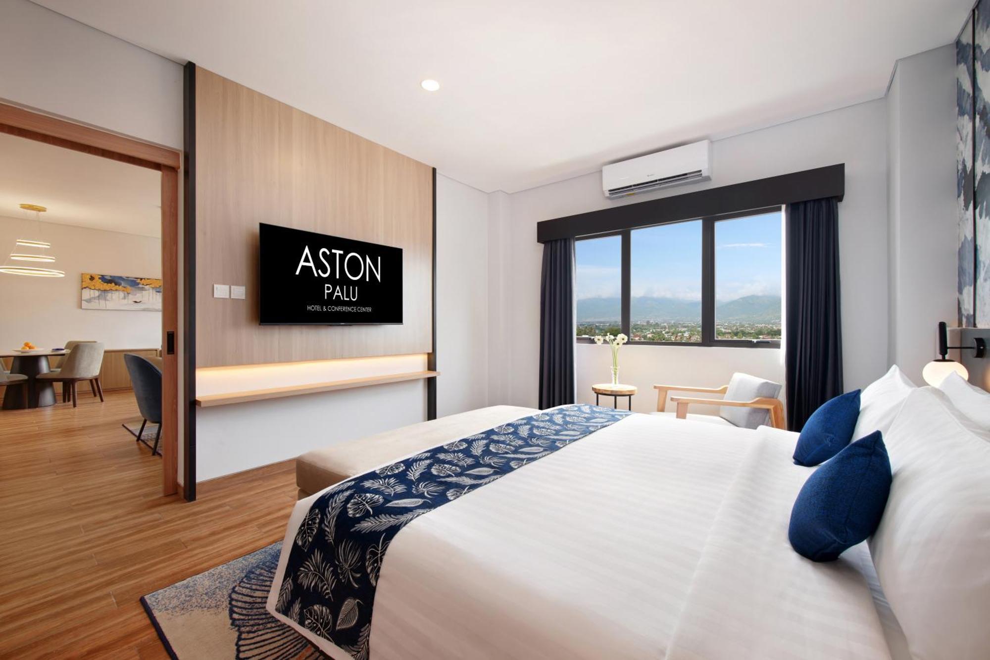 Aston Palu Hotel & Conference Center Екстер'єр фото
