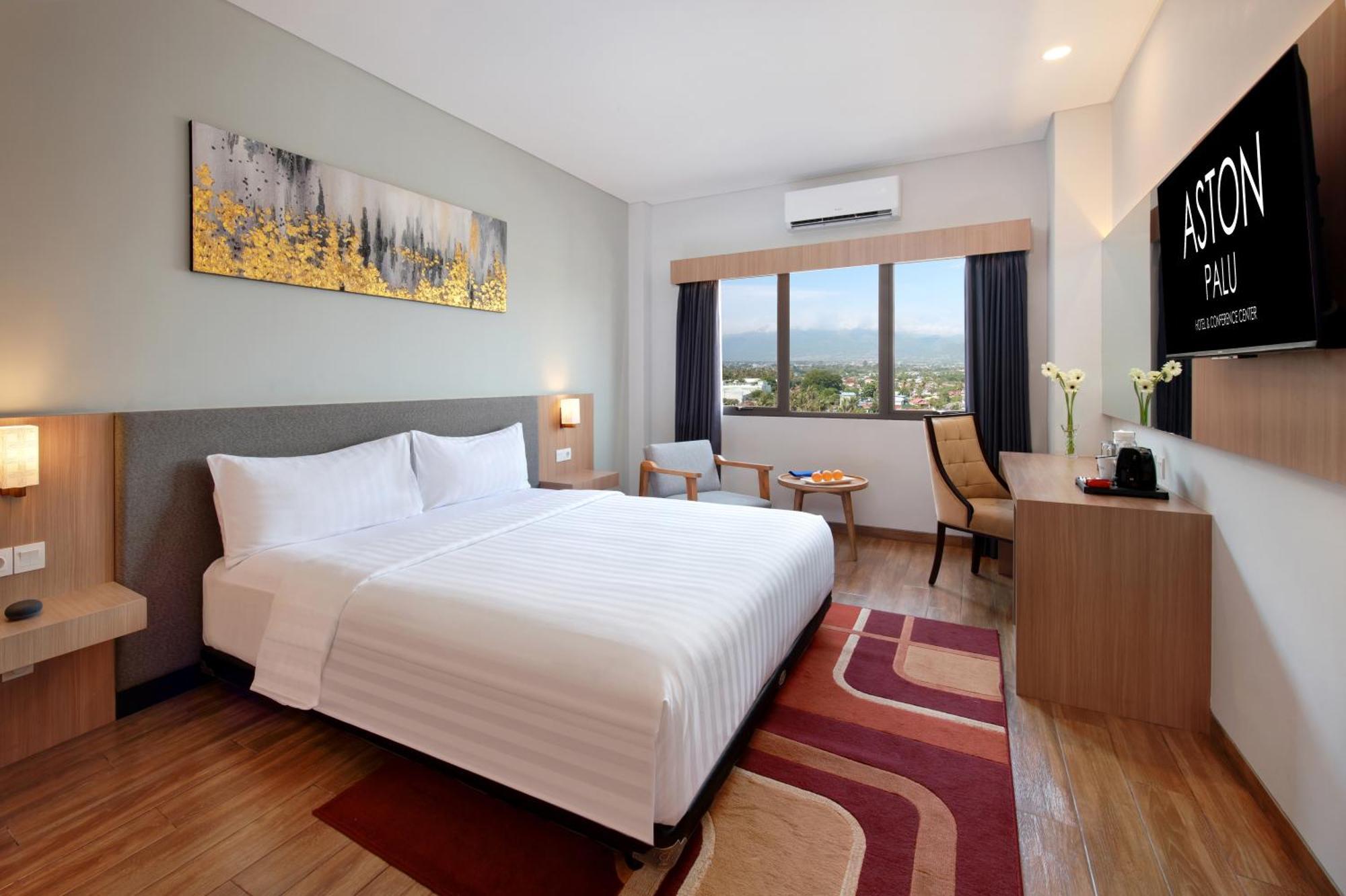 Aston Palu Hotel & Conference Center Екстер'єр фото